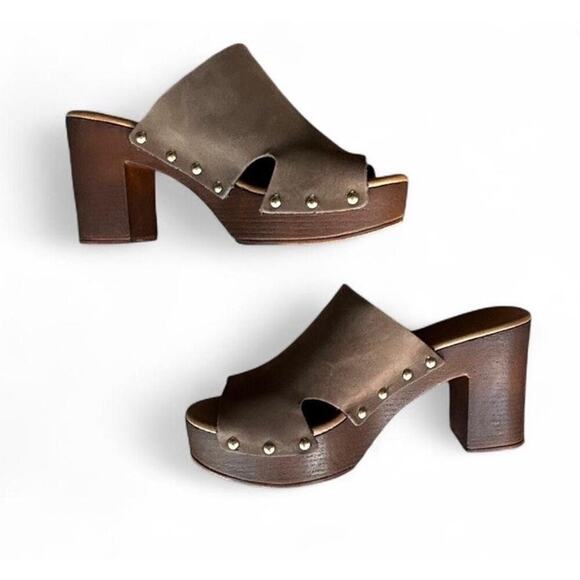 A. Giannetti Italian Brown Leather Block Wood Heel Sandals With Gold Studs 6.5 - Picture 2 of 6